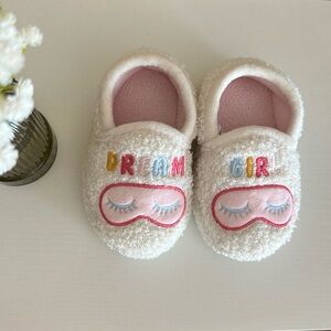 Toddler slippers